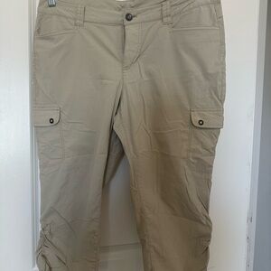 Eddie Bauer Tan Women's Cargo Shorts